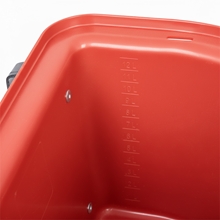 Transportkrippe 12 Liter, Futtertrog zum Einhängen, Turnier-Futterkrippe ohne Tragegriff, rot