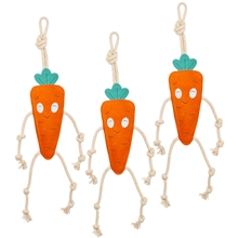 3x VOSS.farming Pferdespielzeug Beschäftigung Karotte 47cm, Leder, knistert