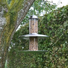 B-Ware: Dänische Vogelfutterstation Smøllebird XXL mit Futterschale und Abdeckung, Durchmesser 30cm