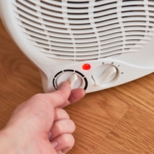 Heizlüfter 2000W mit 2 Heizstufen und Kaltluftfunktion