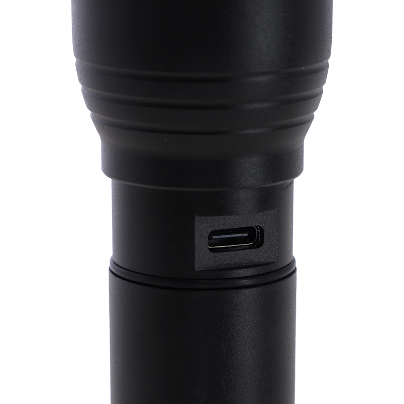 Großansicht der Bildergalerie LED Taschenlampe ProFire 1800, wiederaufladbar, 1800lm, USB-C, IP44